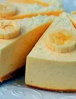 Банановый чизкейк с творогом без выпечки