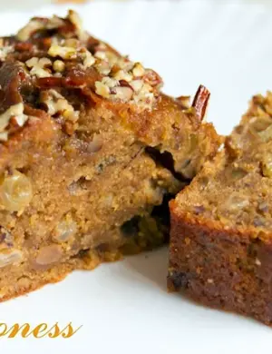 Банановый кекс с орехами
