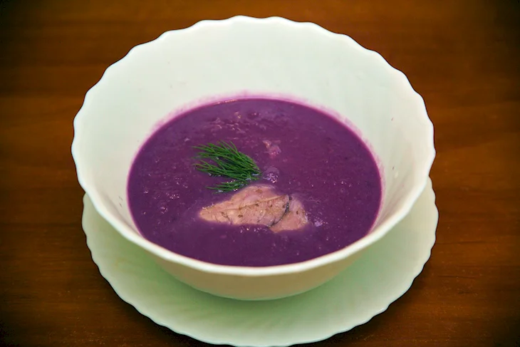 Борщ с краснокочанной капустой