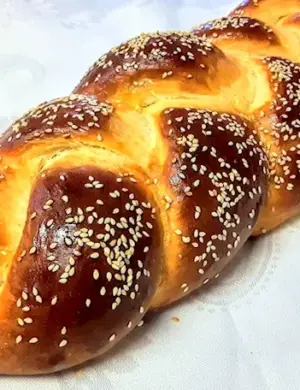 Булка плетенка хала