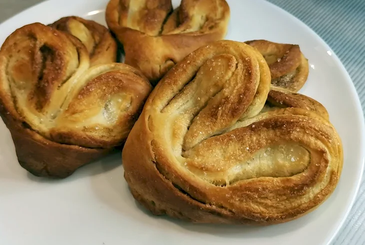 Булочки с сахаром