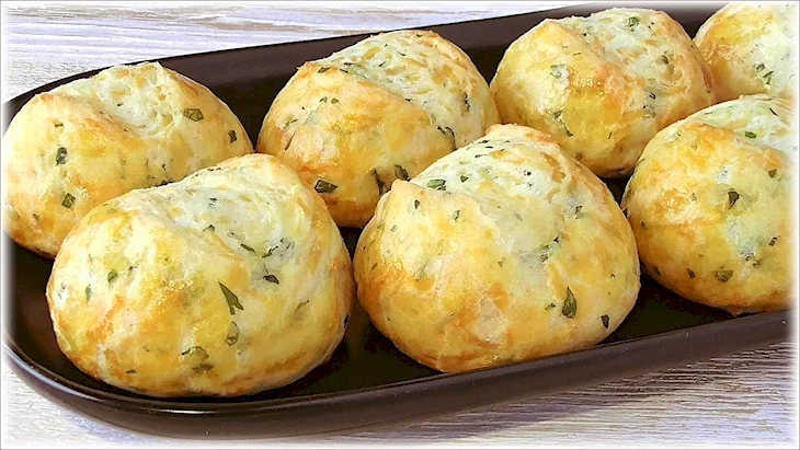 Булочки с творогом и зеленью