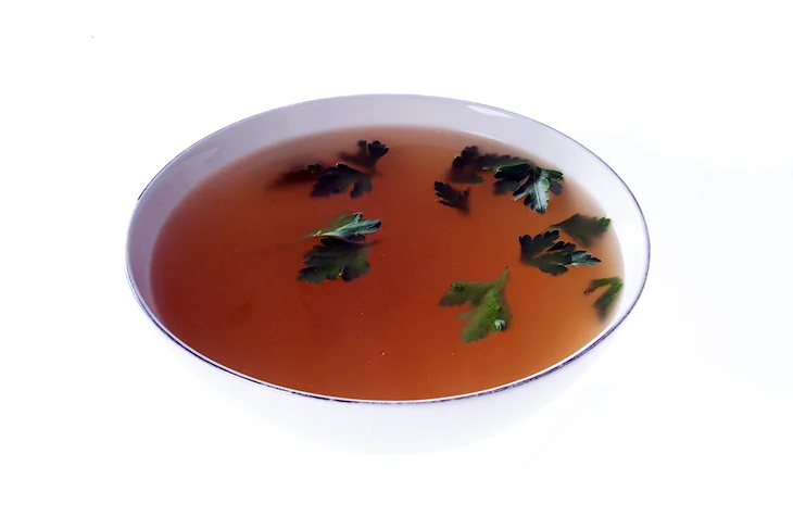 Бульон мясной прозрачный