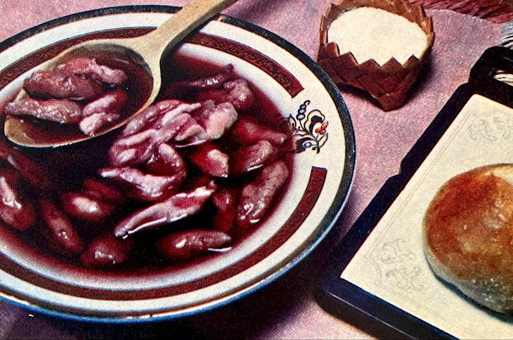 Черничный суп с клецками
