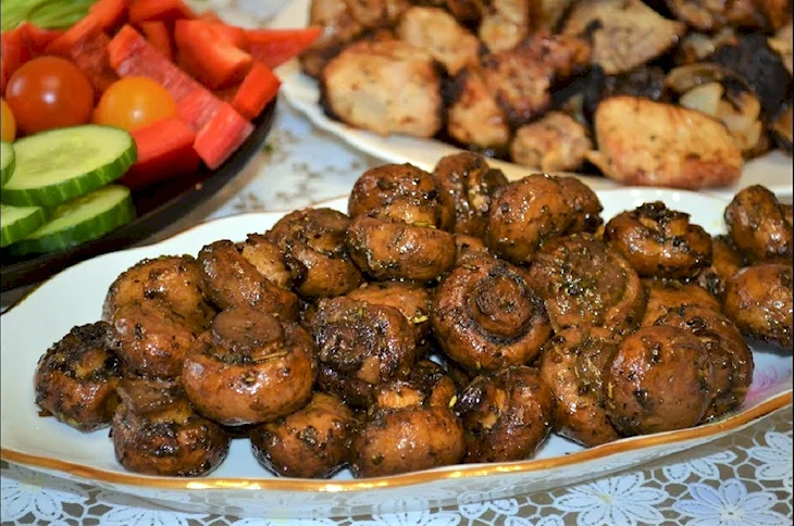 Грибы шампиньоны запеченные в духовке