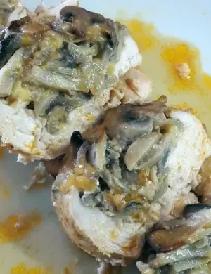 Грудка фаршированная шампиньонами