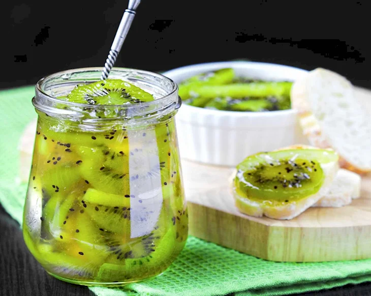 Изумрудное варенье из киви