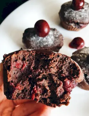 Капкейки Брауни с вишней