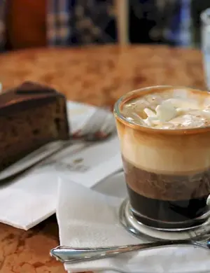 Капучино по венски