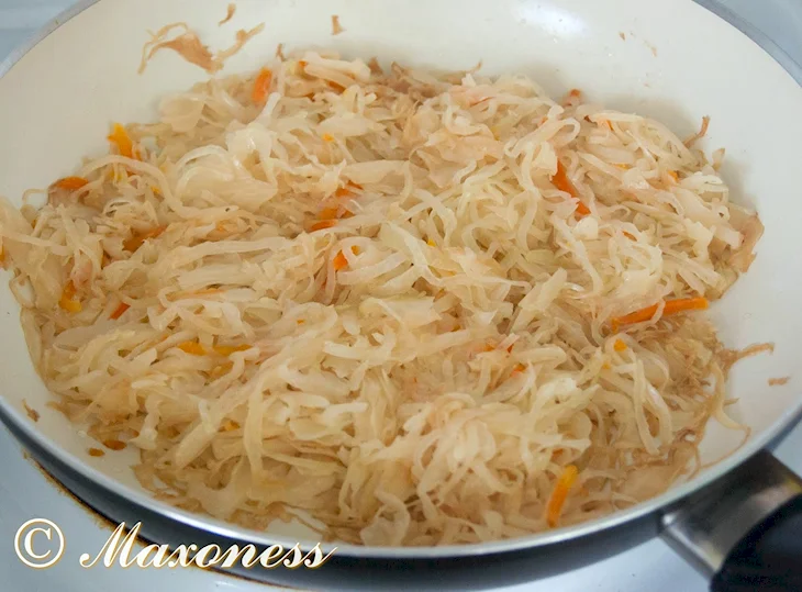 Капустняк с рисом и мясом