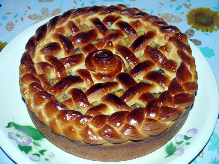 Красивый пирог