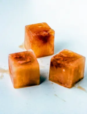Кубики льда для лица