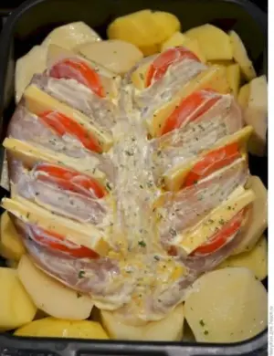Куриная грудка с картошкой в духовке