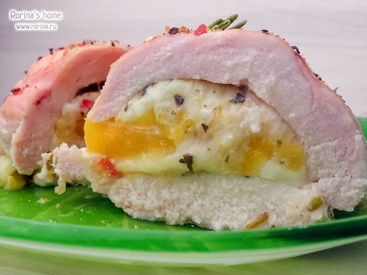 Куриное филе фаршированное персиками