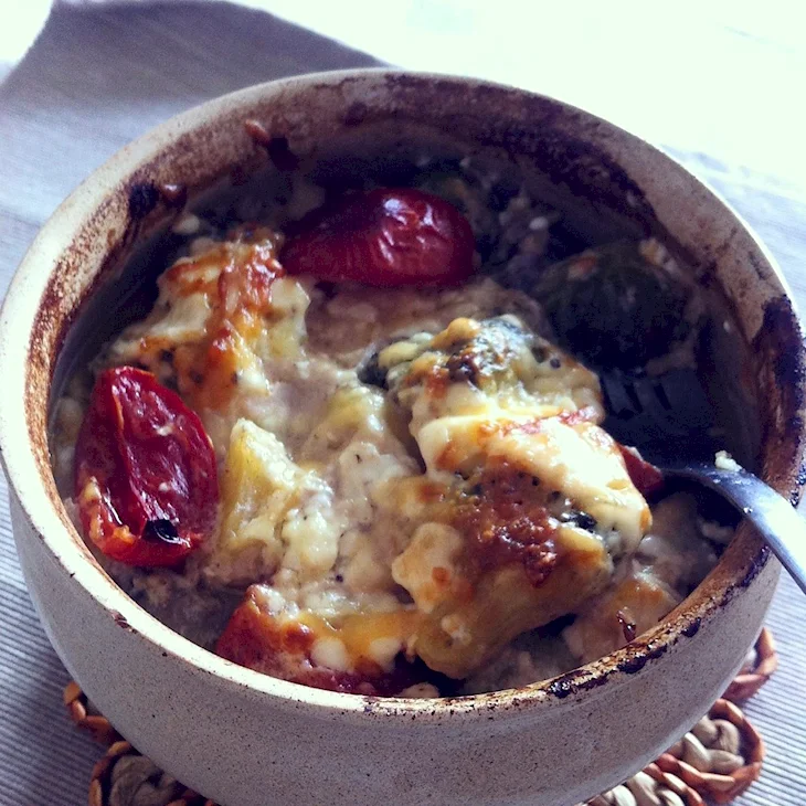 Куриные потрошки в горшочке