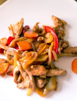 Курица с овощами