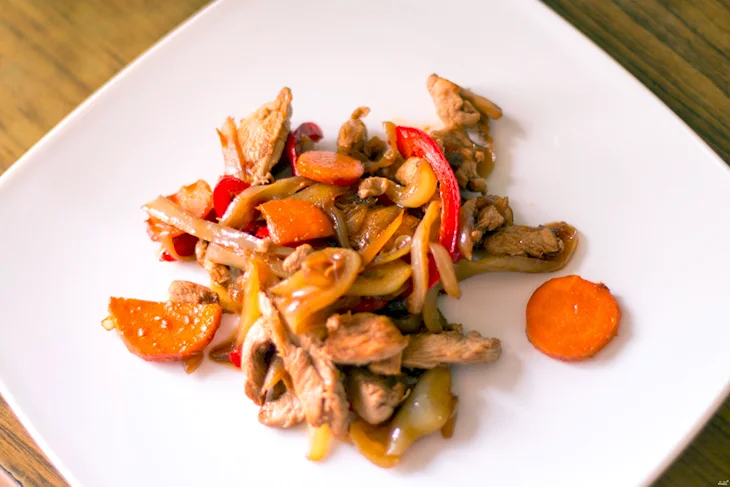 Курица с овощами