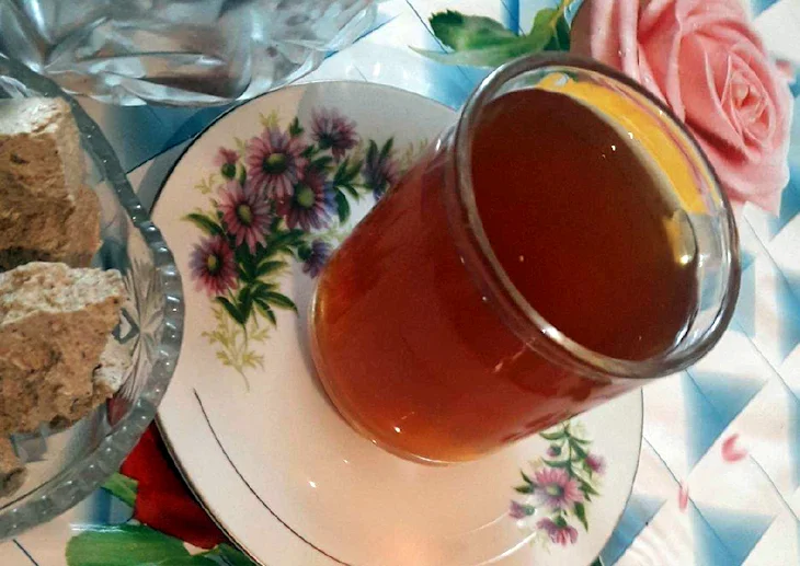Квас на каркаде