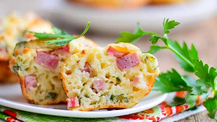 Маффин с ветчиной и сыром