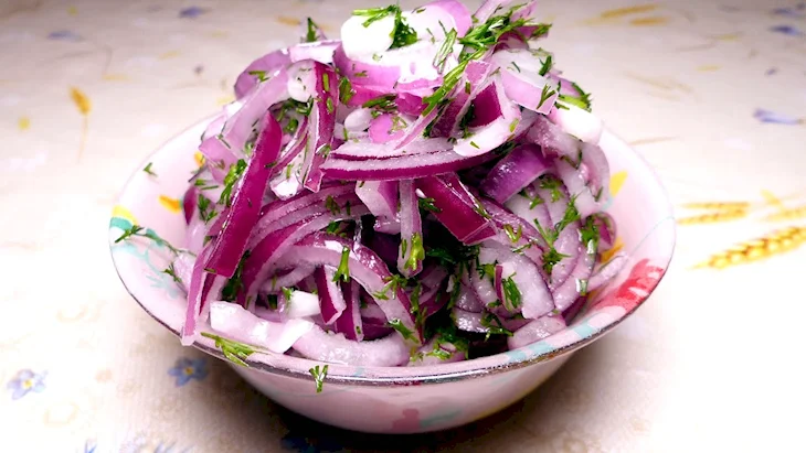 Маринованный лук