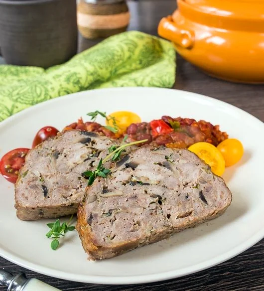 Мясной рулет