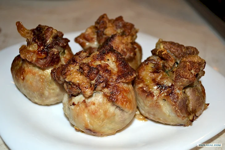 Мясные мешочки с грибами