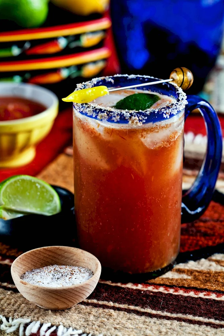 Michelada коктейль