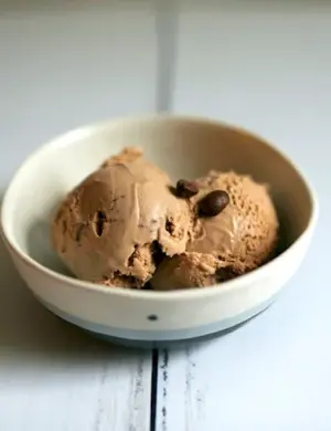 Мороженое кофейное