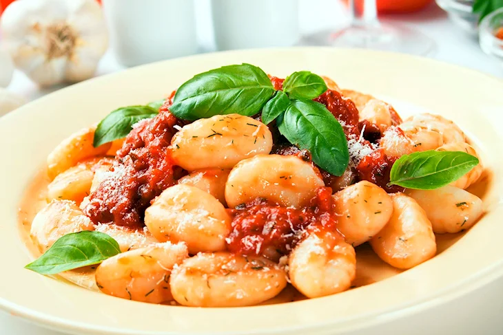 Ньокки итал. Gnocchi — итальянские клецки