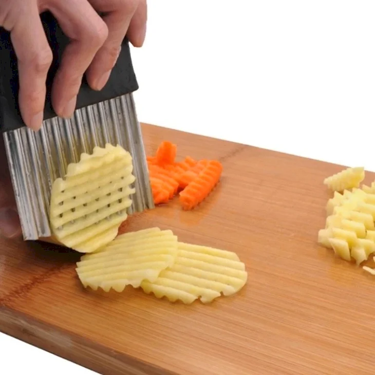 Нож для овощей easy to Chop into Wavy Slicer Potato Cutter