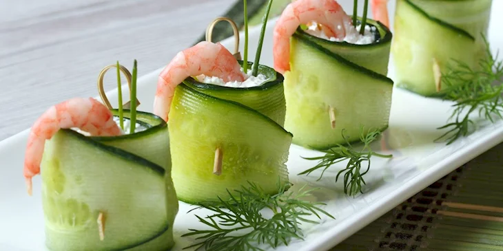 Огуречный роллы креветками