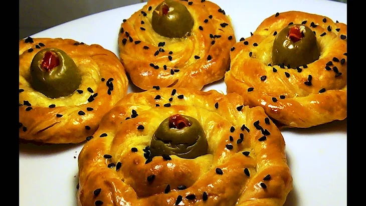Оливки в тесте
