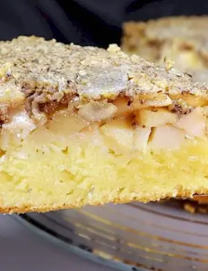 Пирог с яблоками в духовке