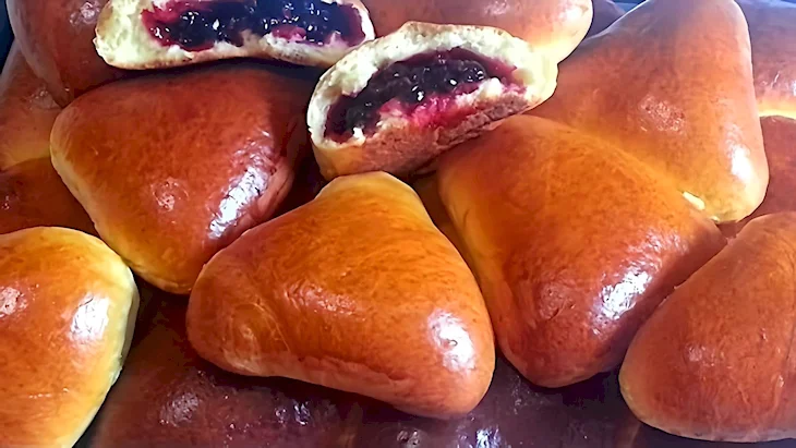 Пирожки со смородиной