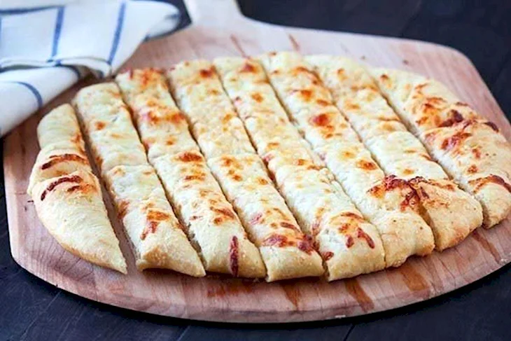 Пицца сырные палочки