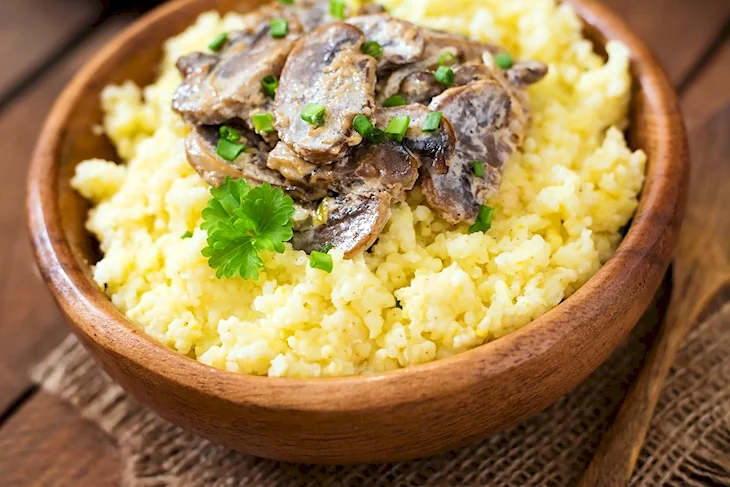 Пшенная каша с яйцом