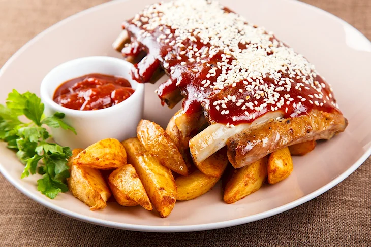 Ребрышки с картошкой