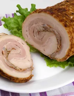 Рулет из свиной брюшины