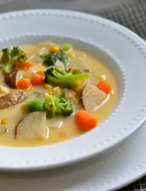 Рыбный суп с овощами