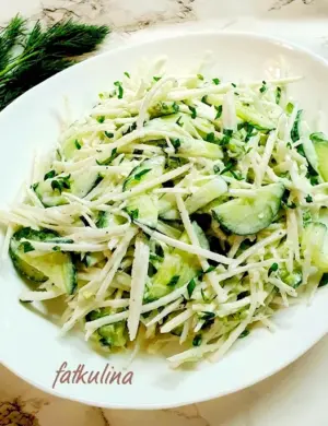 Салат из редьки с огурцом