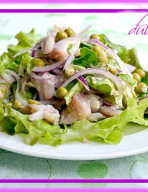 Салат из скумбрии