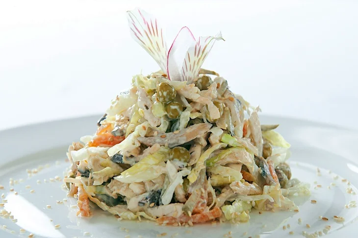 Салат мясной