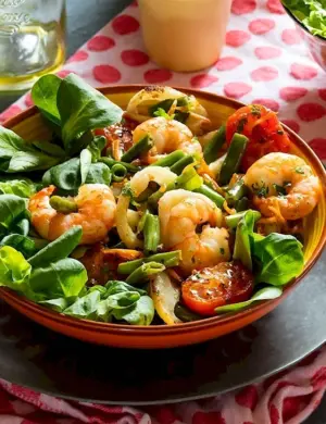 Салат с морепродуктами