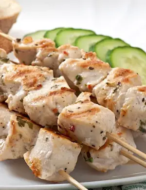Шашлычки из куриной грудки