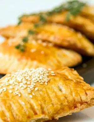 Слойка с курицей