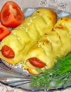 Сосиска в тесте с картошкой