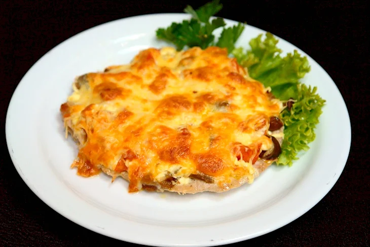 Свинина запеченная по-купечески
