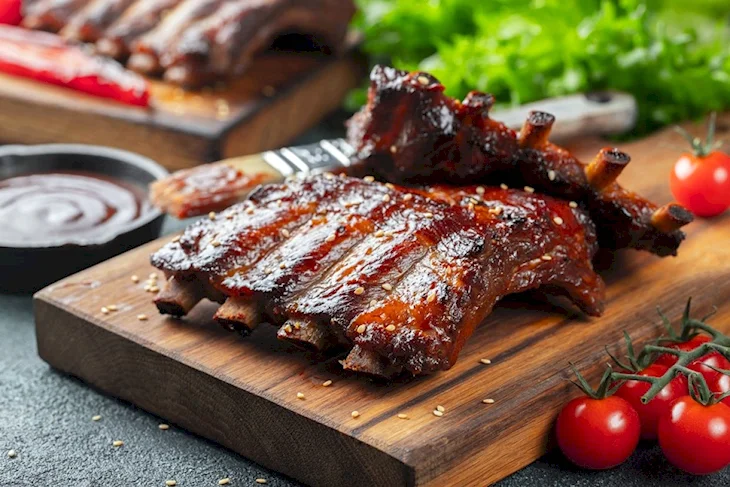 Свиные ребрышки BBQ