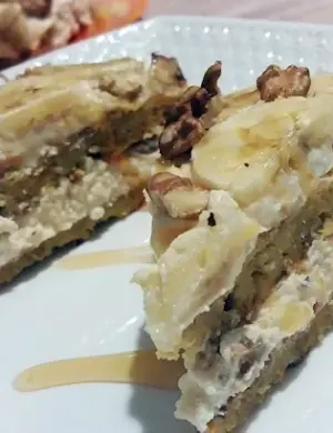 Торт с бананом и грецким орехом