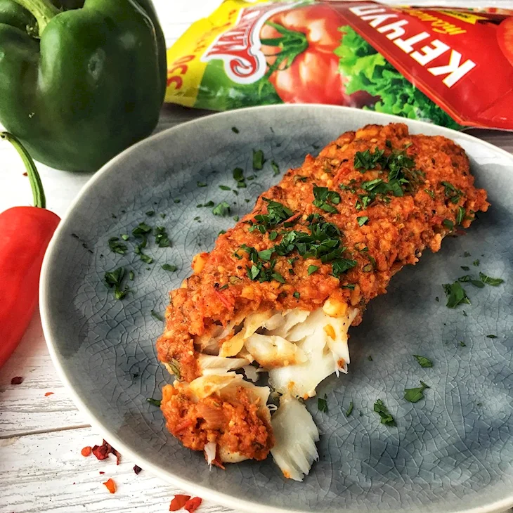 Треска с соусом ромеско